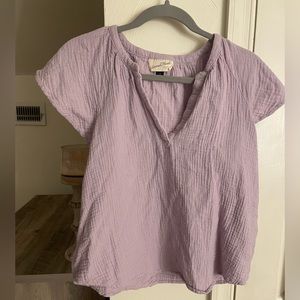 Women’s lavender top